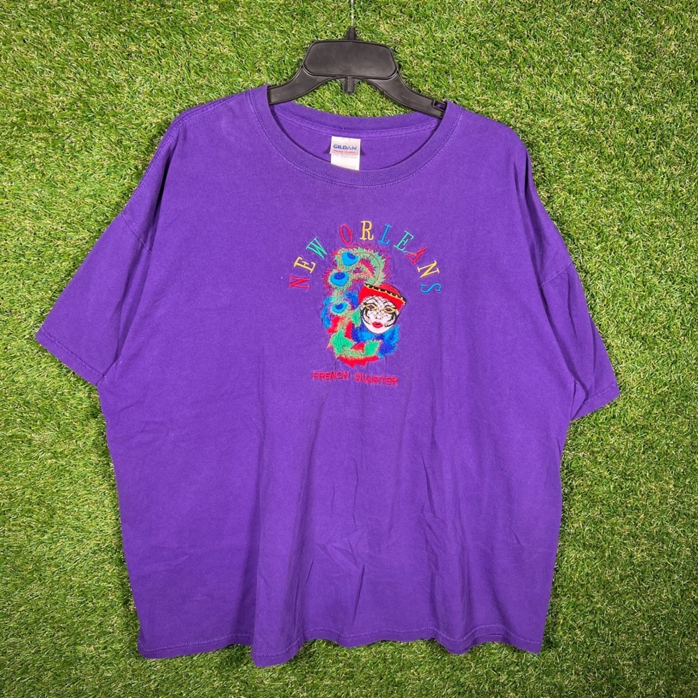 Gildan New Orleans French Quarter Purple Embroidered Graphic T-Shirt Mens 2XL
